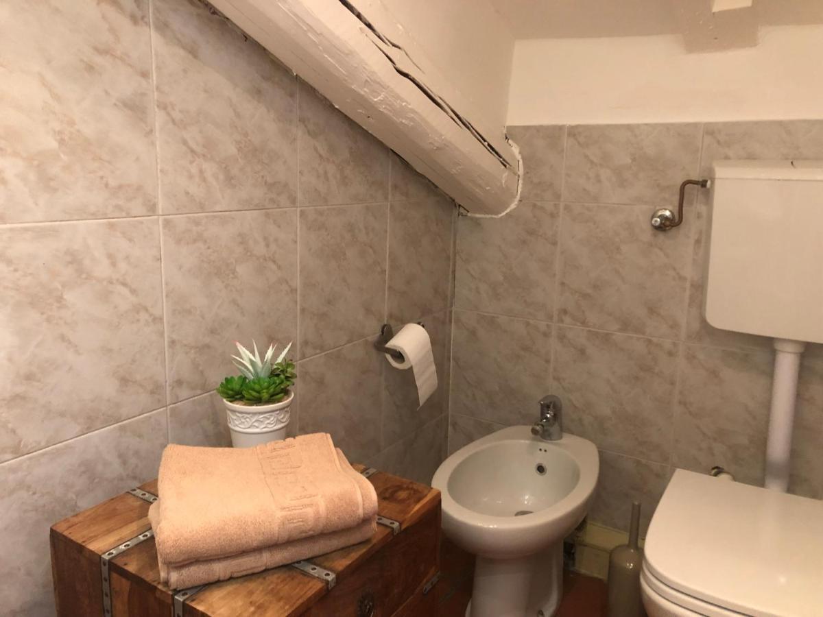 דירות מילאנו Il Tetto Fiorito Dell'Isola מראה חיצוני תמונה